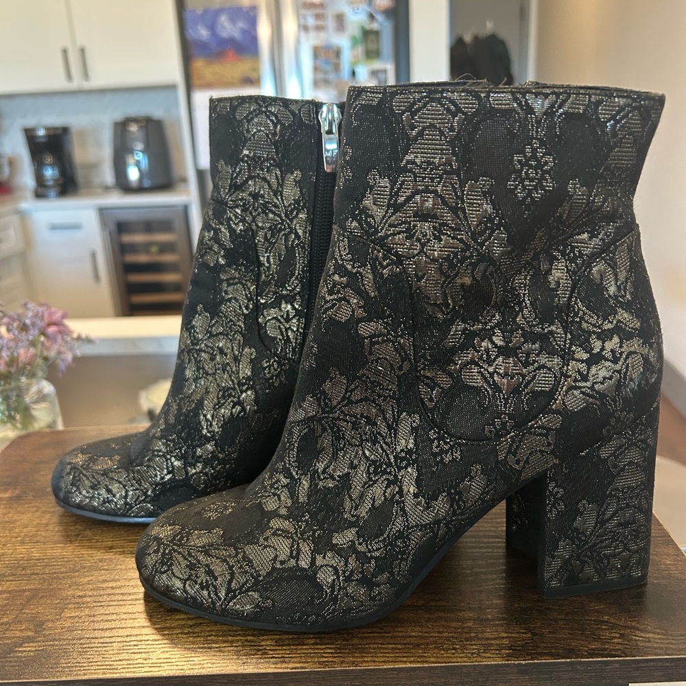 Elegant Black and Gold Ankle Boots